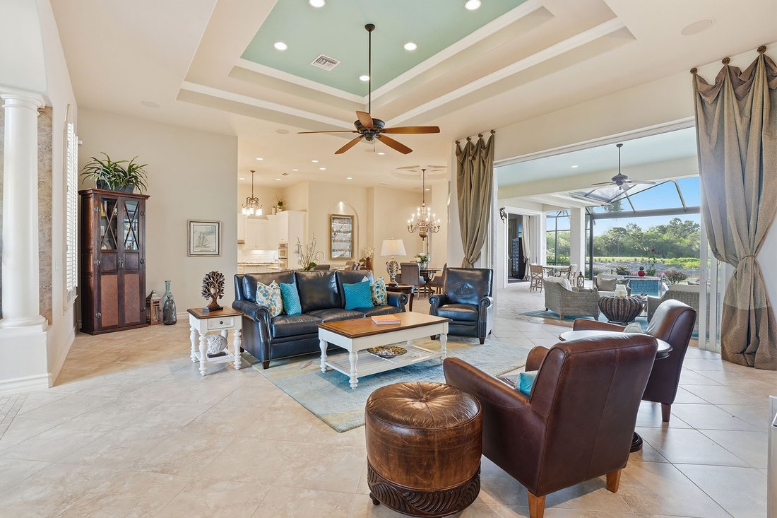 House in Fort Myers, Florida, United States 5 - 17835739