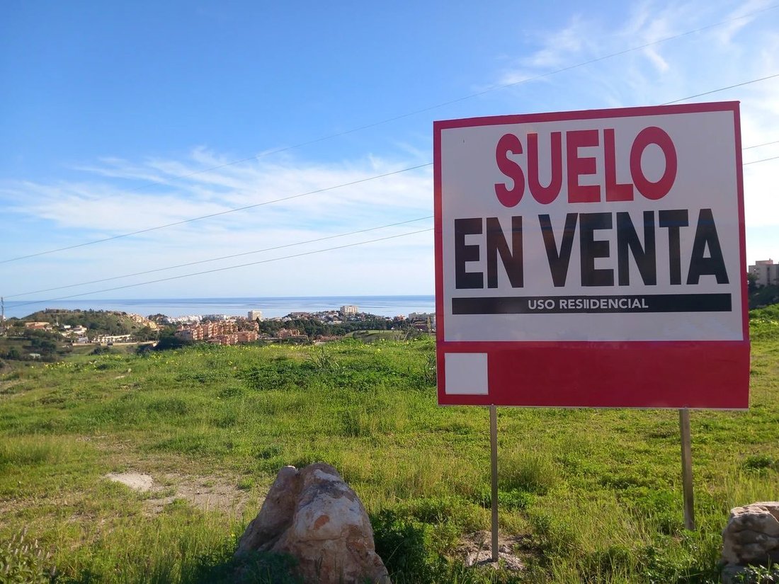 Land in Benalmadena, Andalusia, Spain 5 - 15709475