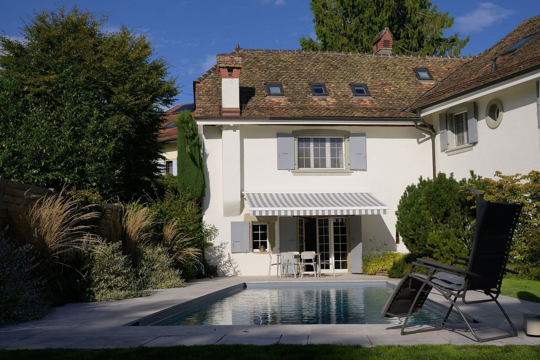 Andere in Villars-sous-Yens, Waadt, Schweiz 2 - 17835730