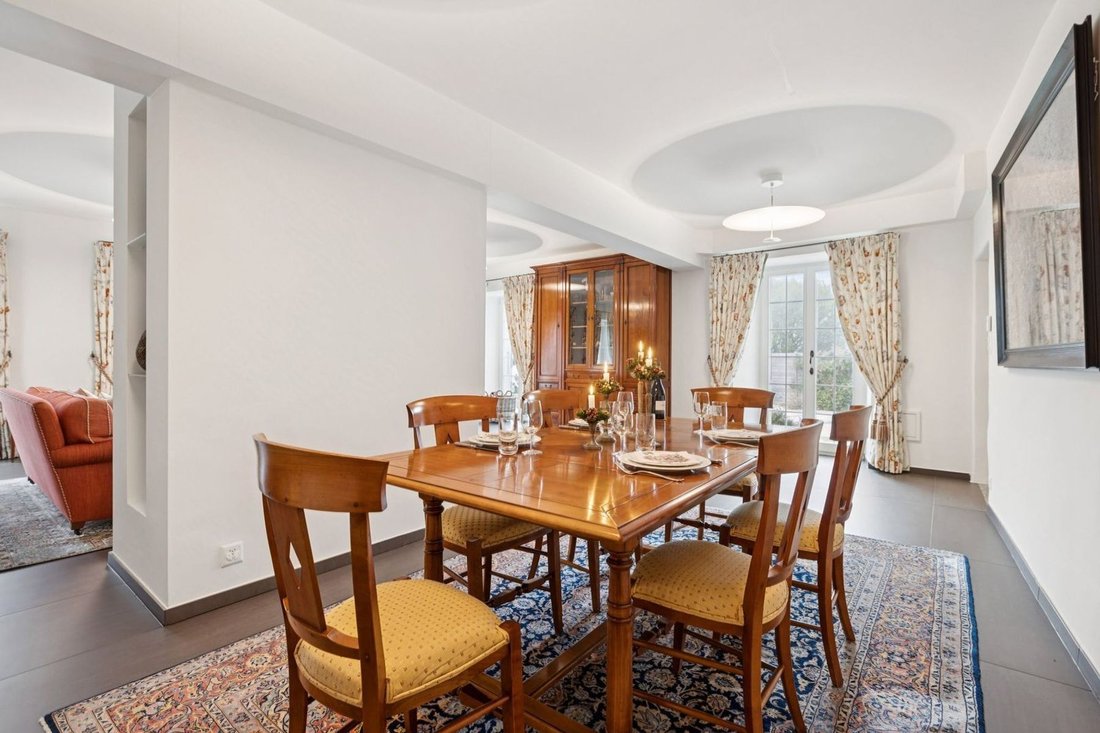 Andere in Villars-sous-Yens, Waadt, Schweiz 5 - 17835730