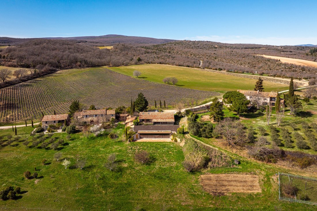 House in Oppedette, Provence-Alpes-Côte d'Azur, France 2 - 17836135