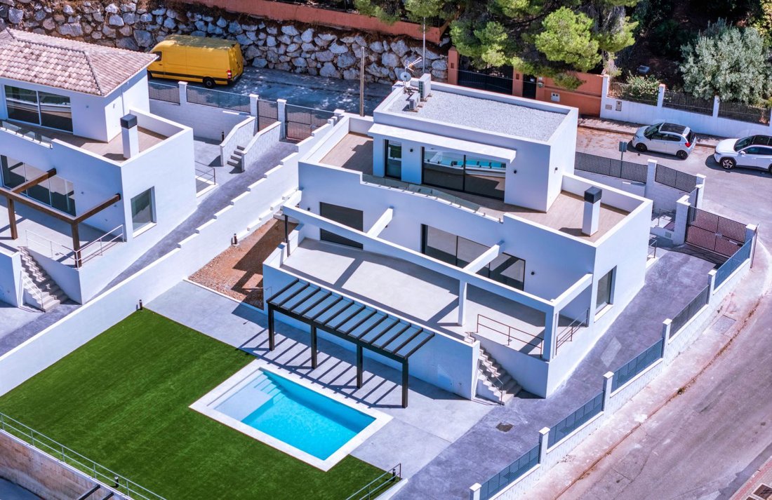 Villa in Alhaurin de la Torre, Andalusia, Spain 3 - 16145634