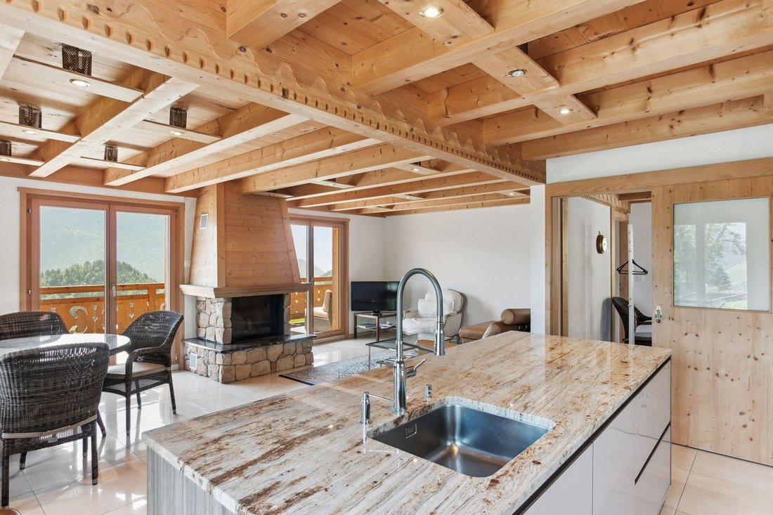 Splendid Chalet With Breathtaking Views Of The Alps, Private Access