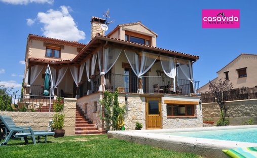 Chalet a La Lastrilla, Castiglia e León, Spagna 1