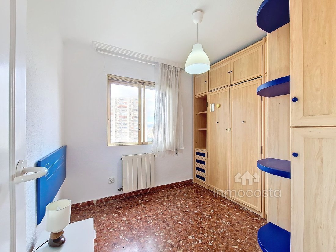 Apartment in Alicante, Valencian Community, Spain 5 - 17835872