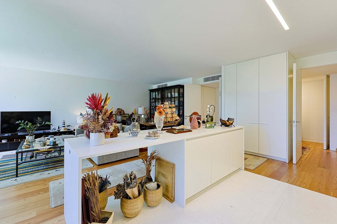 Apartment in Cascais e Estoril, Lisbon, Portugal 3 - 17835910