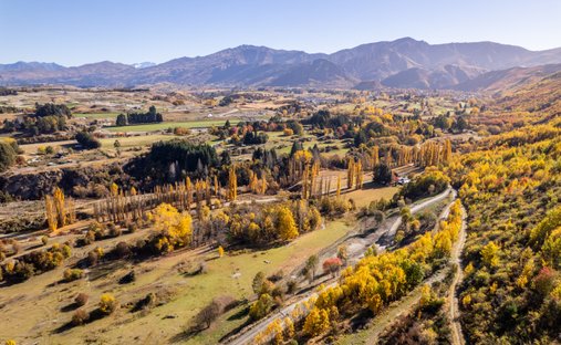 Land in Queenstown, Otago, New Zealand 1