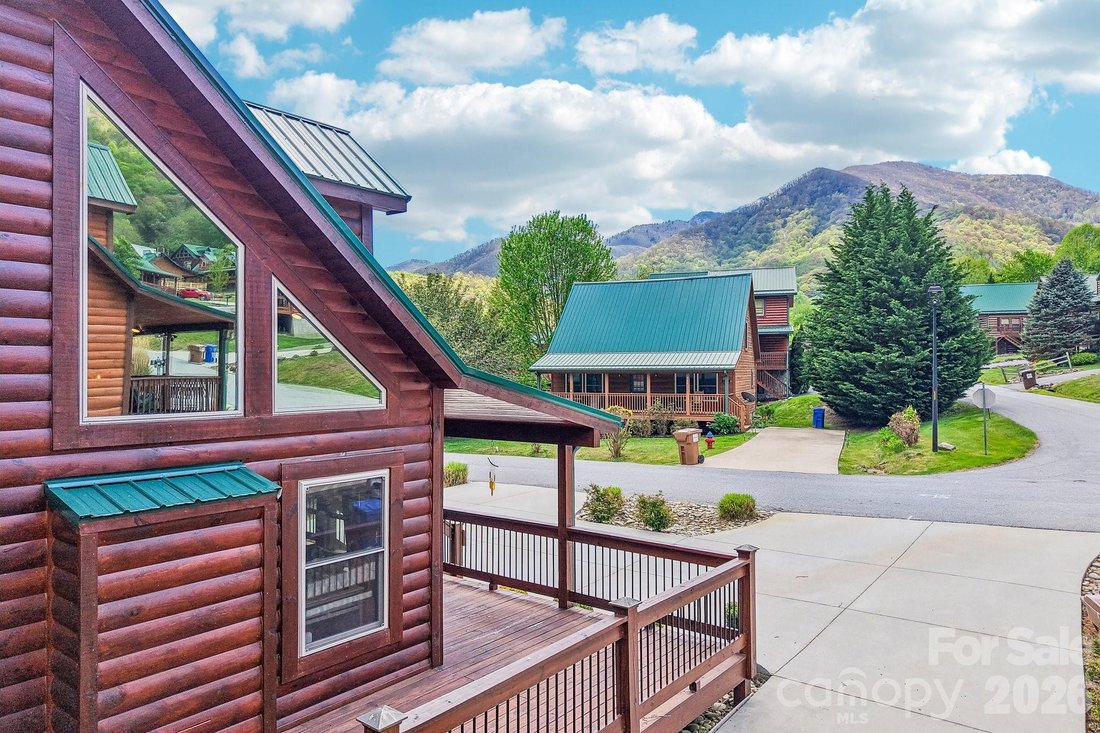 House in Maggie Valley, North Carolina, United States 4 - 17836229