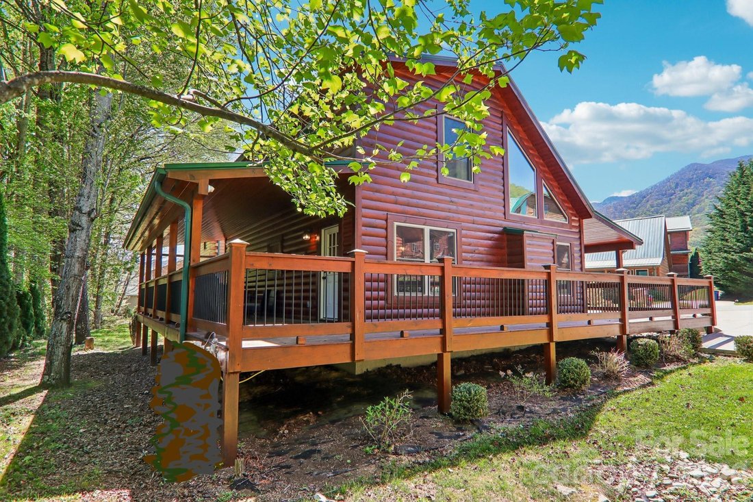 House in Maggie Valley, North Carolina, United States 1 - 17836229