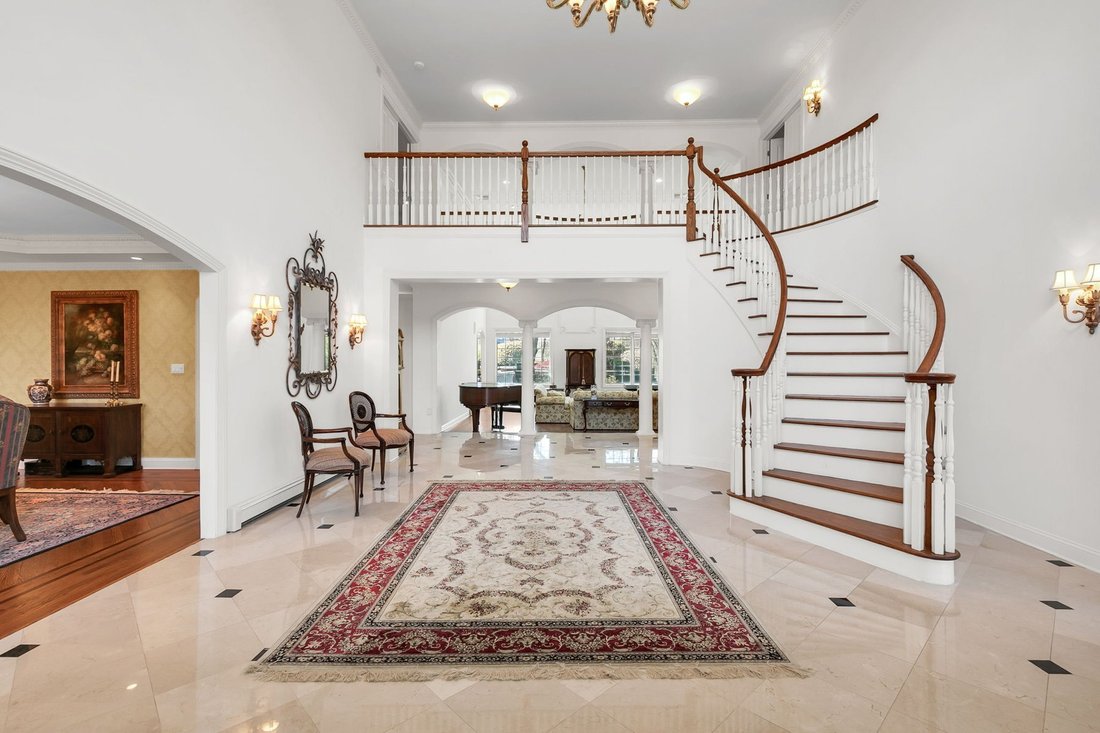 House in Colts Neck, New Jersey, United States 5 - 17836206