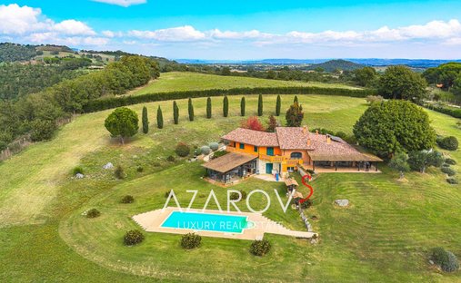 Villa in Trevignano Romano, Lazio, Italy 1
