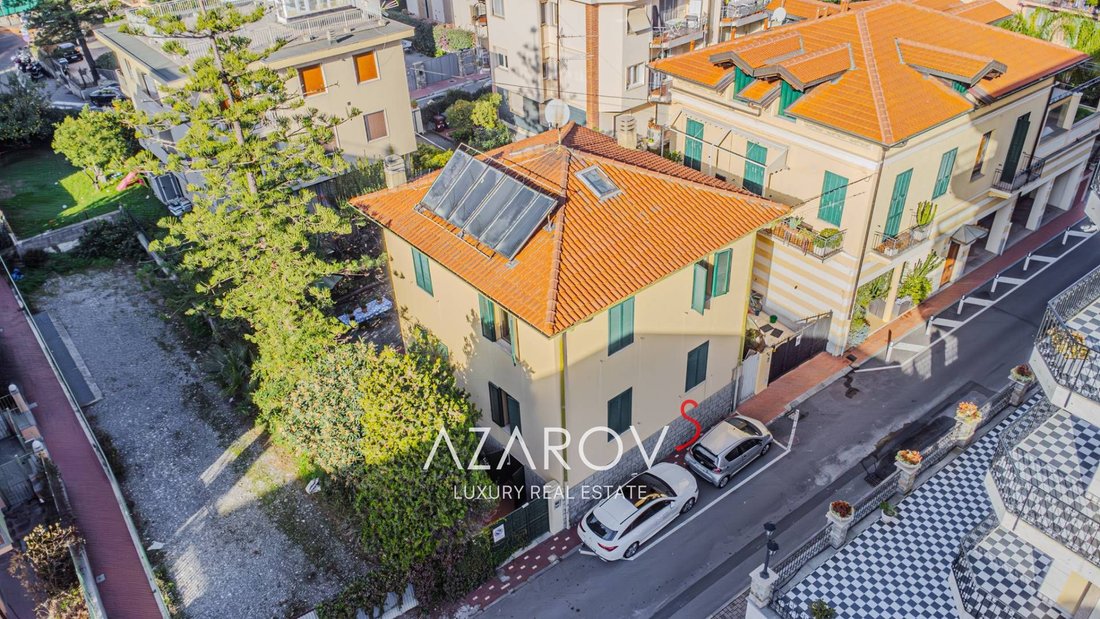 Villa in Bordighera, Liguria, Italy 1 - 15019818