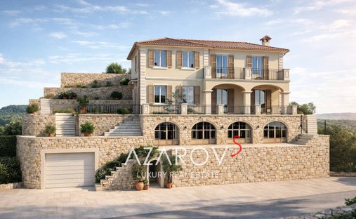 Villa in Bordighera, Liguria, Italy 1