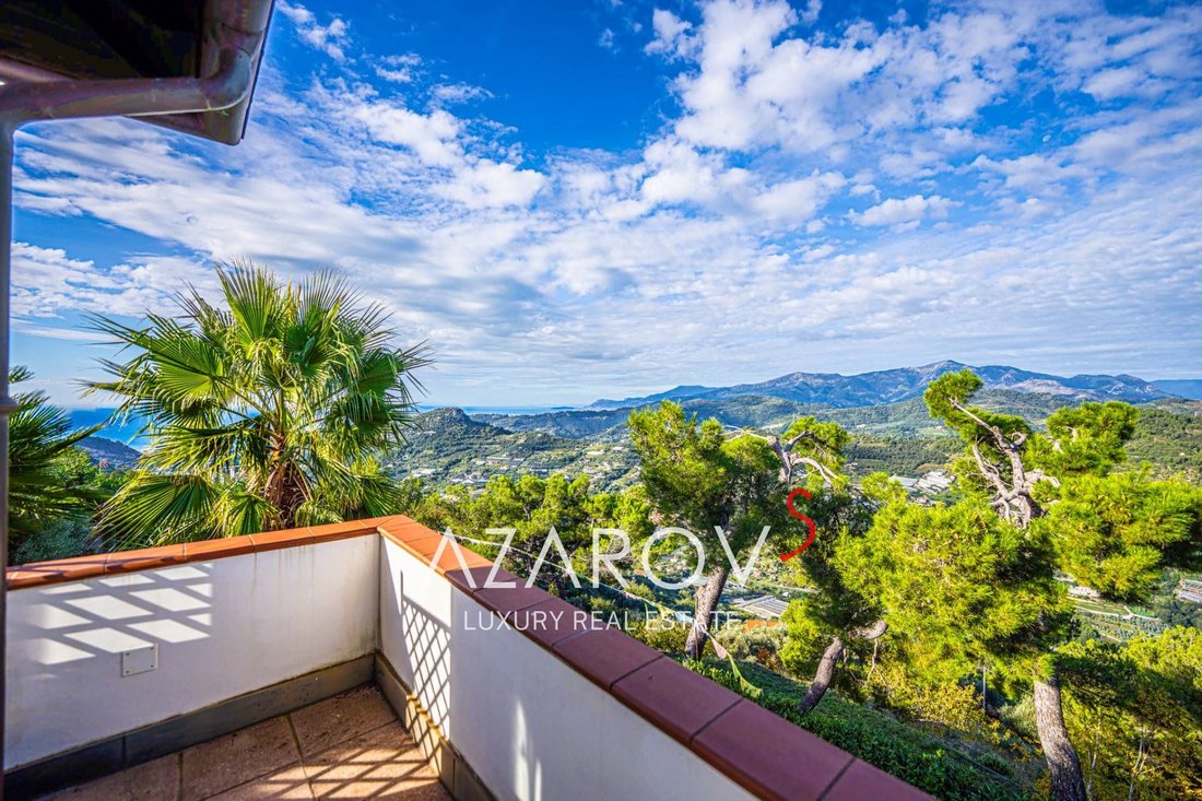 Villa in Vallebona, Liguria, Italy 2 - 14846536