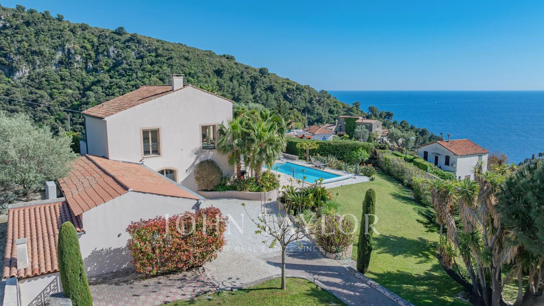 Villa in Èze, Provence-Alpes-Côte d'Azur, France 2 - 17837279