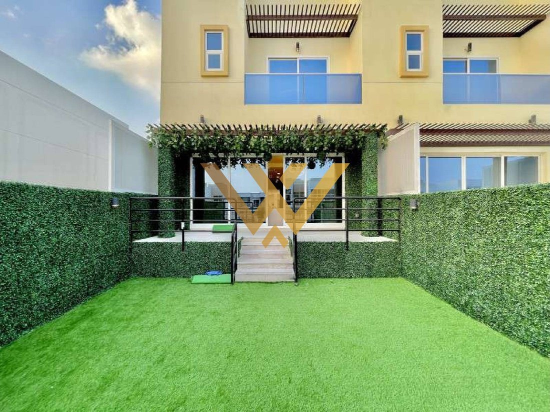 Townhouse in Al Furjan, Dubai, United Arab Emirates 1 - 17836897