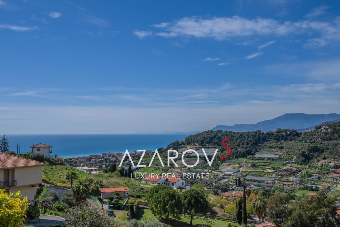 Villa in Bordighera, Liguria, Italy 2 - 17703702