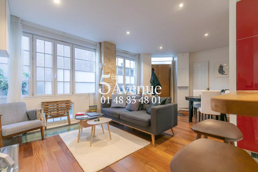 Apartment in République - Saint Ambroise, Paris, Ile-de-France 3 - 17494030
