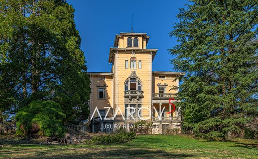 Villa in Cadegliano-Viconago, Lombardei, Italien 1