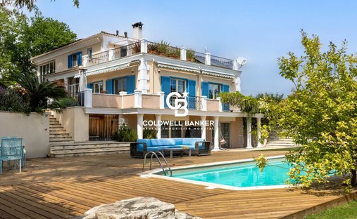 Villa in Saint-Paul-de-Vence, Provence-Alpes-Côte d'Azur, France 1
