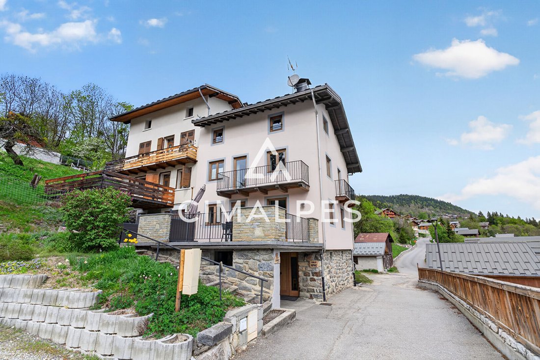 Villa in Les Allues, Auvergne-Rhône-Alpes, France 1 - 17809961