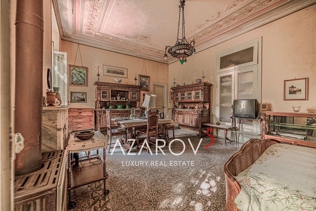 Villa in City Center, Ventimiglia, Liguria 3 - 12335993