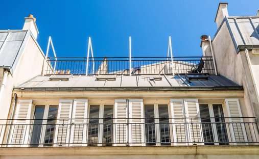 Haus in Perouses, Paris, Île-de-France 1