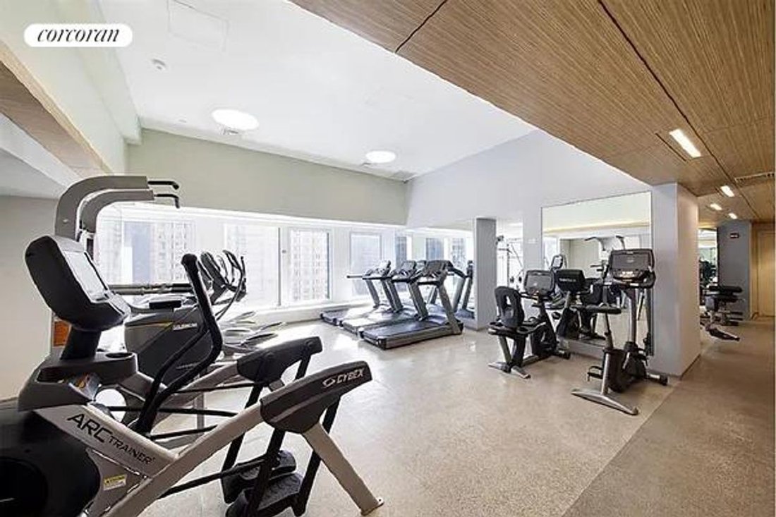 Condo in New York, New York, United States 5 - 17837446