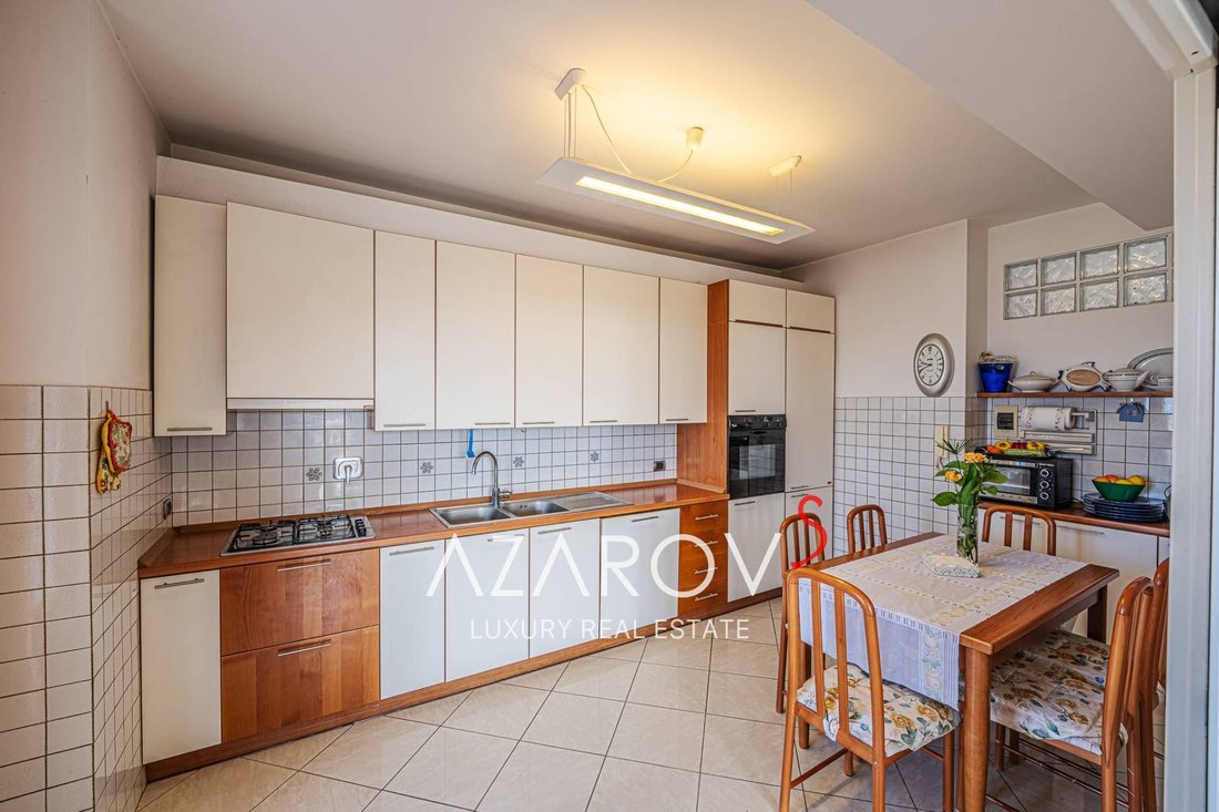 Apartment in San Martino, Sanremo, Liguria 5 - 13043318