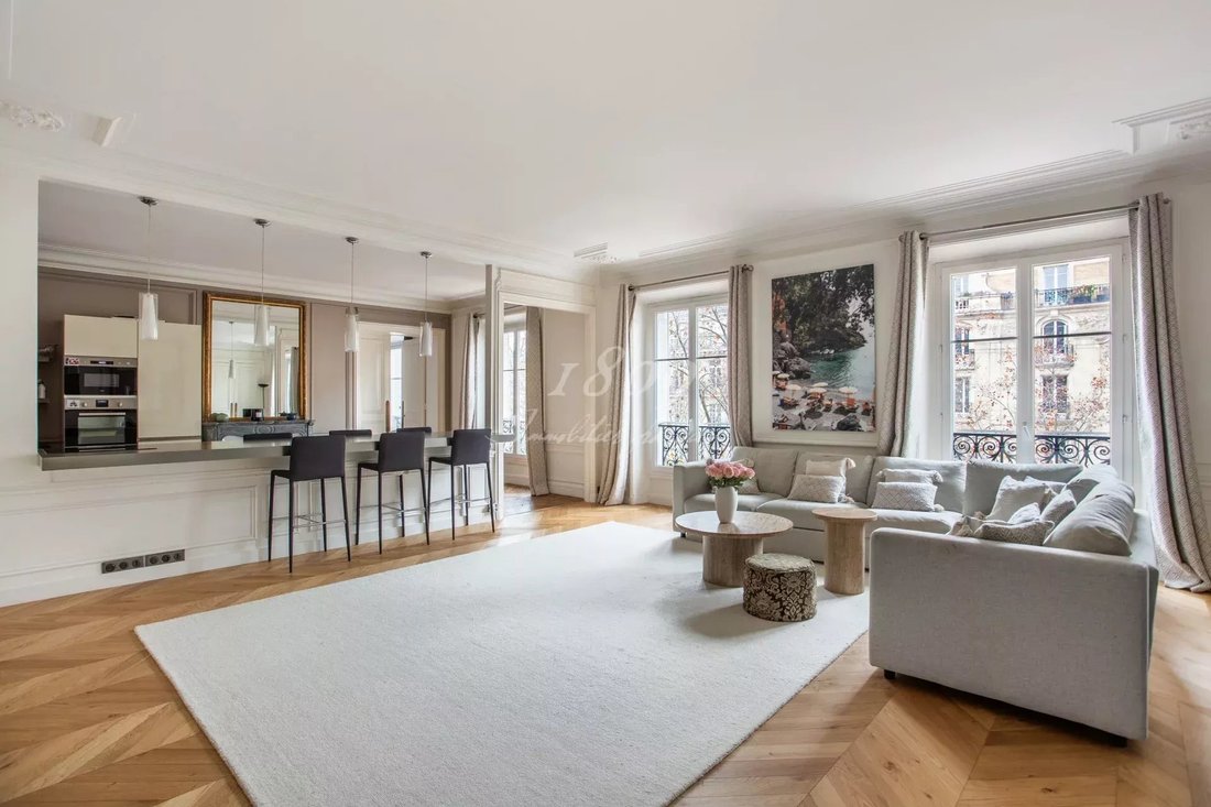 Apartment in Courcelles-Wagram, Paris 17e Arrondissement, Paris 1 - 17837254