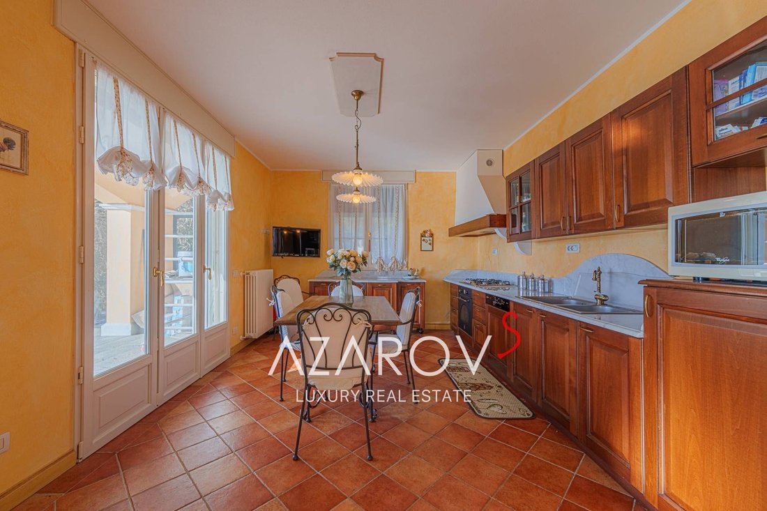 Villa in Bordighera, Liguria, Italy 3 - 13884377