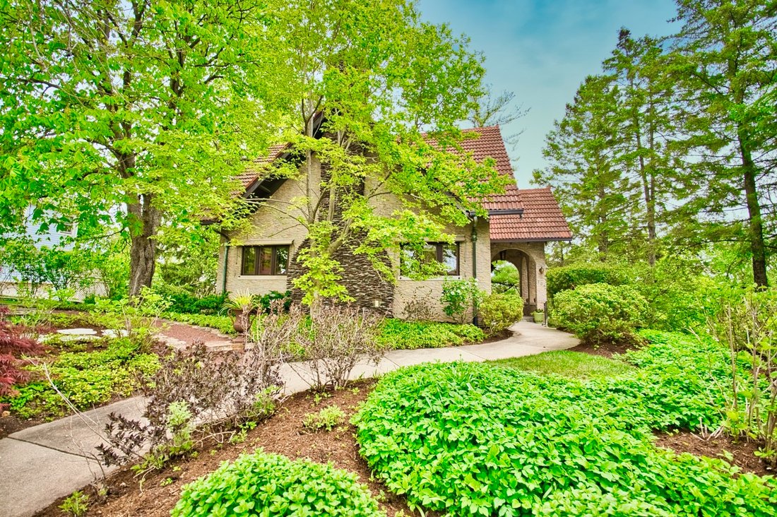 House in Naperville, Illinois, United States 2 - 17836585