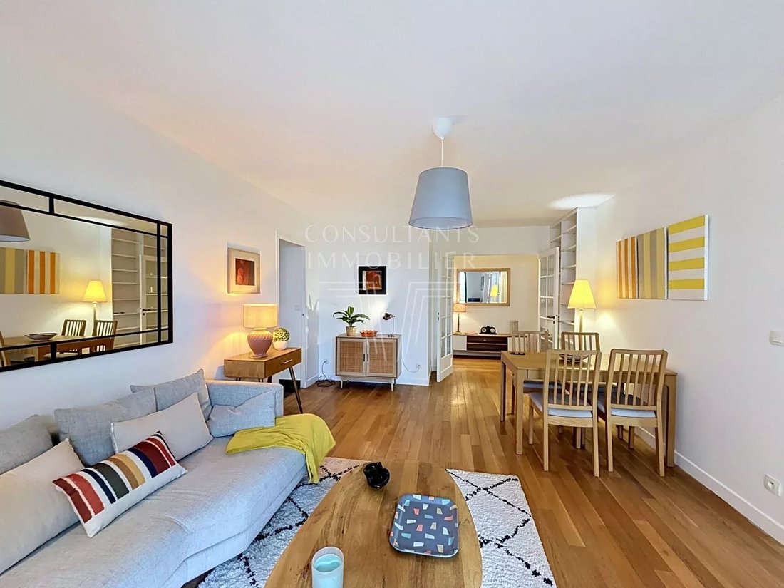 Apartment in Saint Thomas d'Aquin, Paris 7e Arrondissement, Paris 3 - 17836408