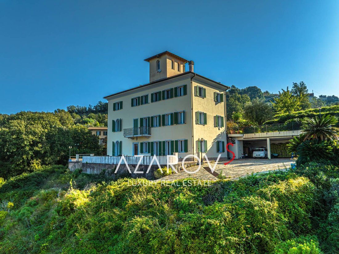Villa in Camporosso, Liguria, Italy 1 - 14903040