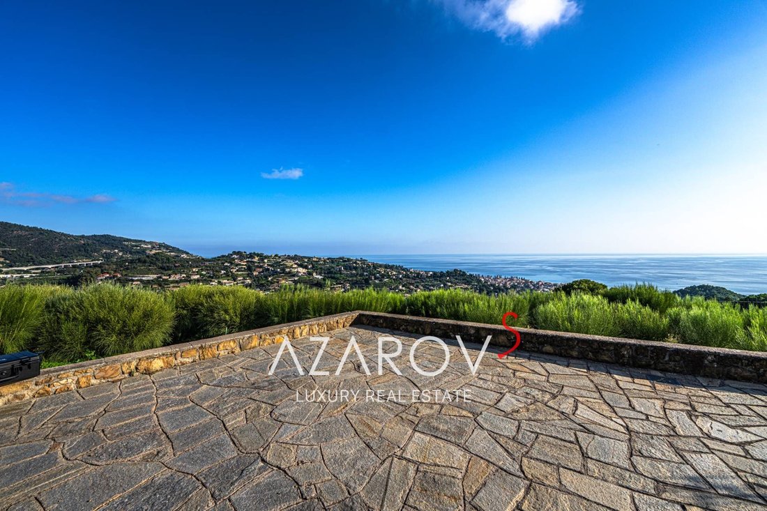 Villa in Bordighera, Liguria, Italy 3 - 14900351