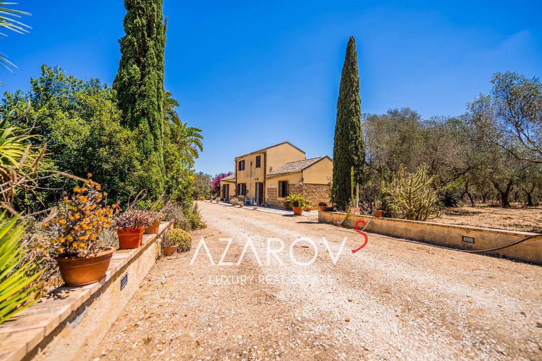 Villa in Pietretagliate, Sicily, Italy 1 - 12345663