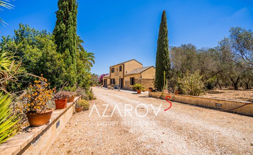 Villa in Pietretagliate, Sicily, Italy 1