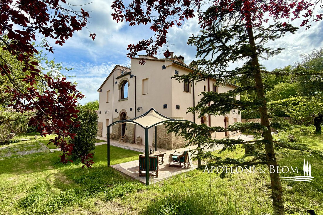 Villa in Sarteano, Tuscany, Italy 2 - 17837285