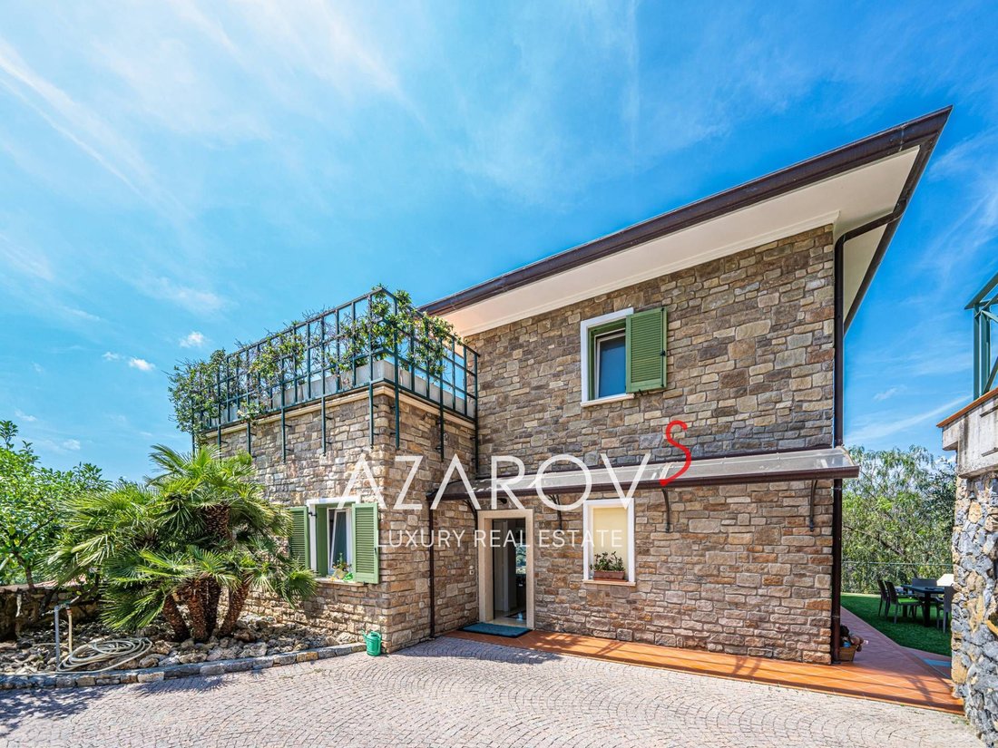Villa in Bordighera, Liguria, Italy 2 - 13041805