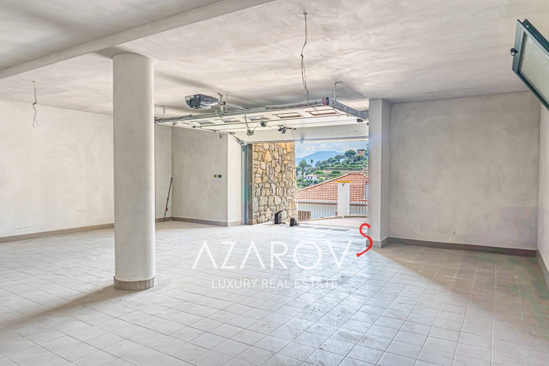 Villa in Bordighera, Liguria, Italy 3 - 15985216