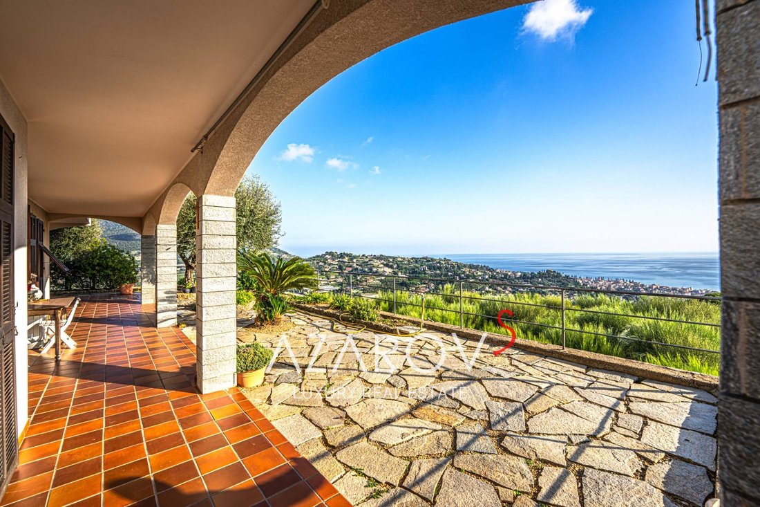 Villa in Bordighera, Liguria, Italy 4 - 14900351