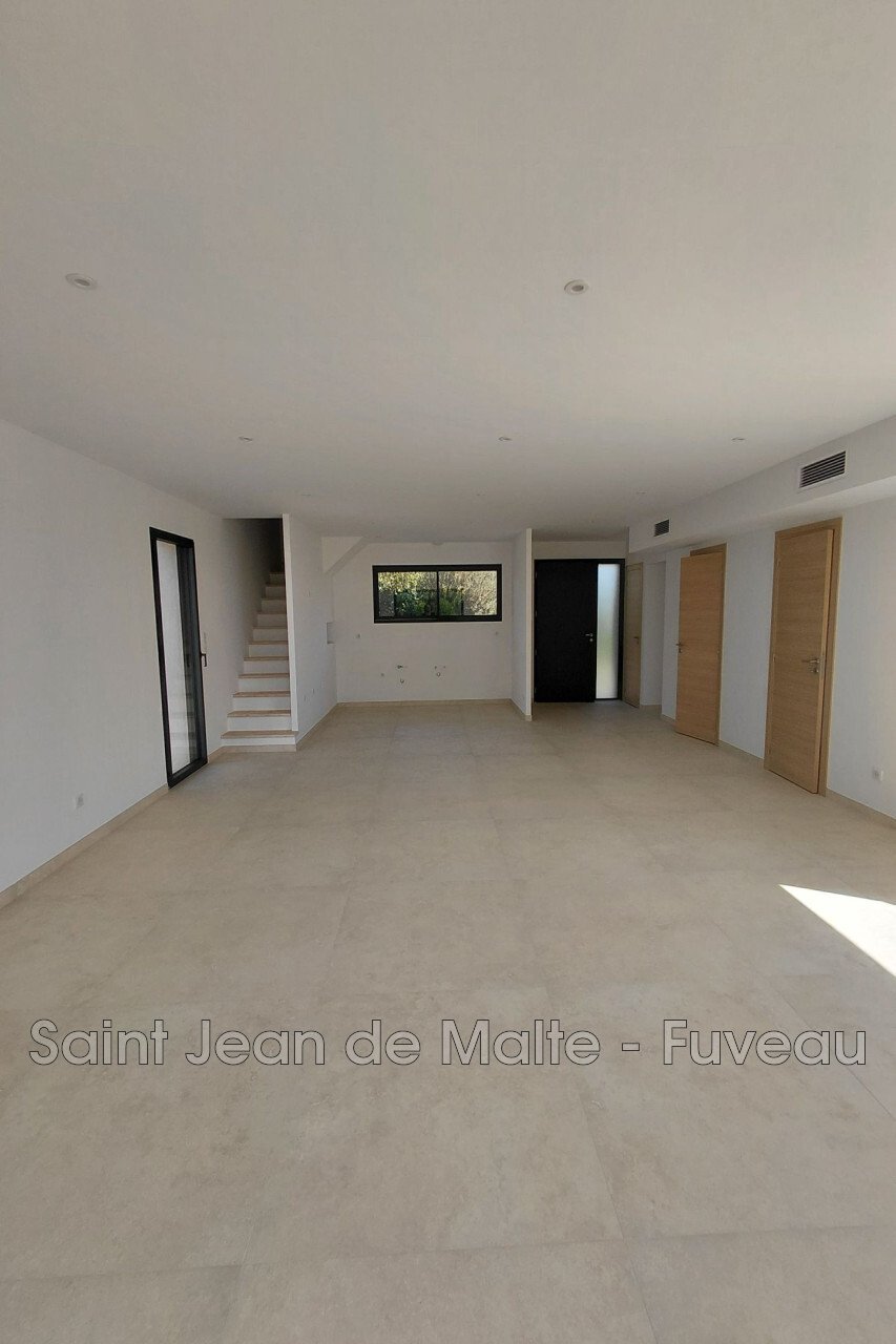 Villa in Pourrieres, Provence-Alpes-Côte d'Azur, France 5 - 17690637