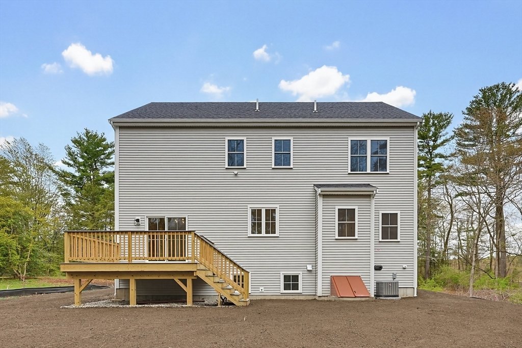 Hopedale, Massachusetts, United States 4 - 17836312