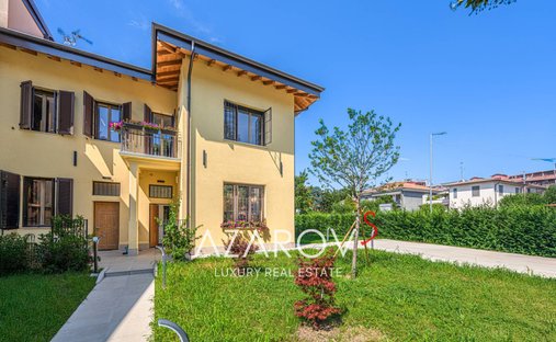 Villa in Opera, Lombardei, Italien 1