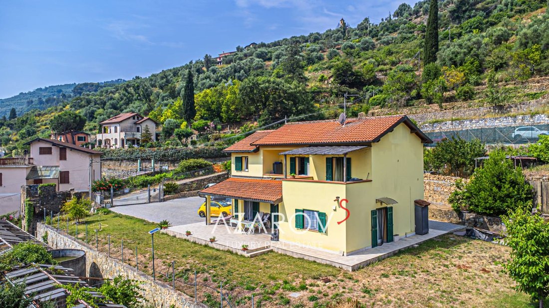 Villa in Dolceacqua, Liguria, Italy 2 - 15863923