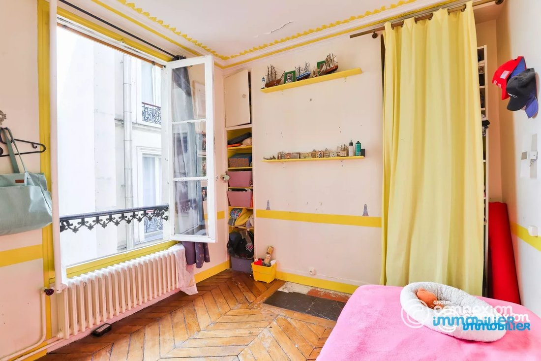Apartment in Clichy-Trinité, Paris 9e Arrondissement, Paris 5 - 17837538