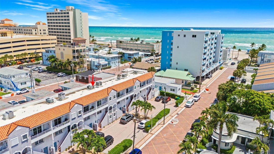 Townhouse in Hollywood, Florida, United States 1 - 17836421