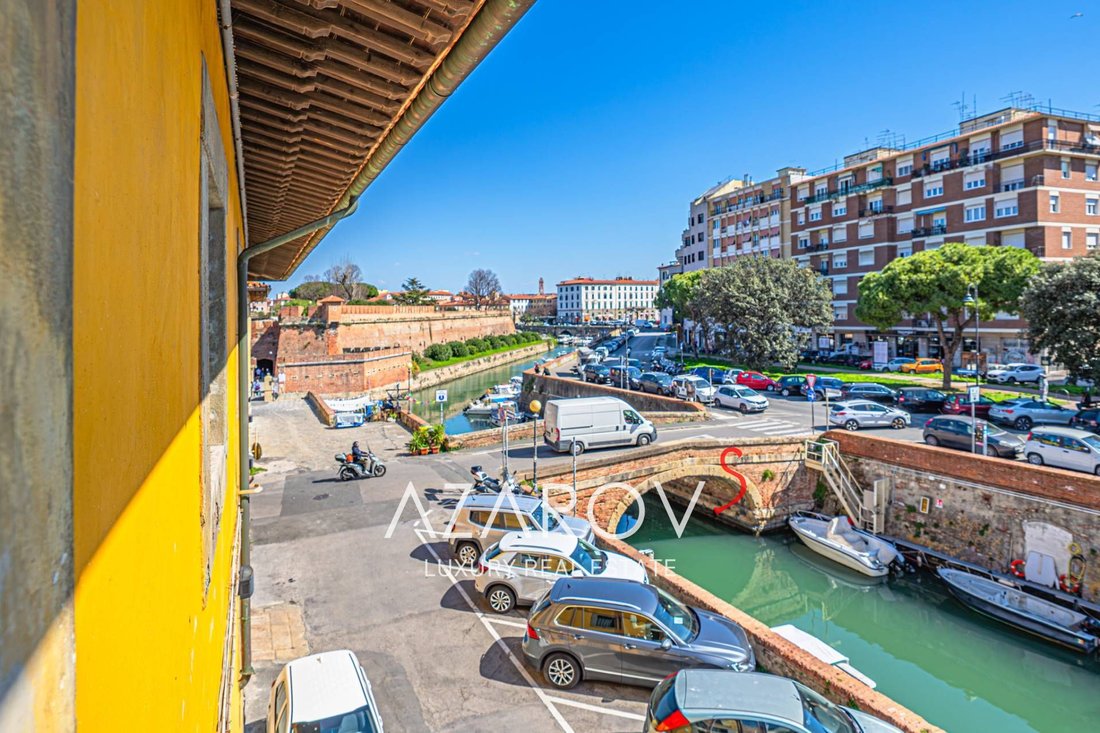 Villa in Historic Center, Livorno, Tuscany 2 - 17471307