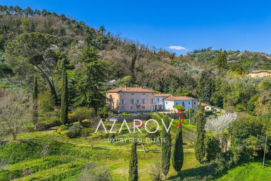 Apartment in Historic Center, Lucca, Tuscany 1 - 17471269