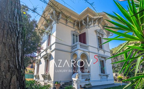 Villa in Marina di Pisa, Pisa, Italy 1